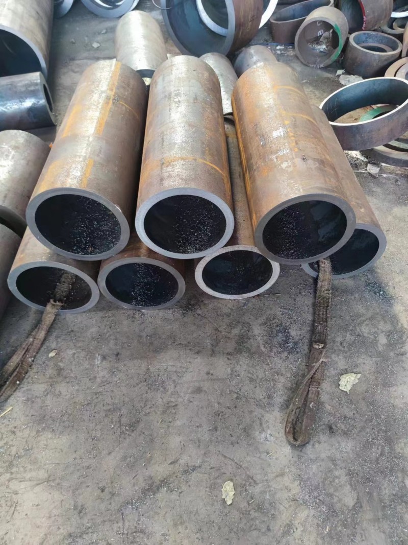 建瓯建瓯建瓯12Cr1MovG无缝钢管切割